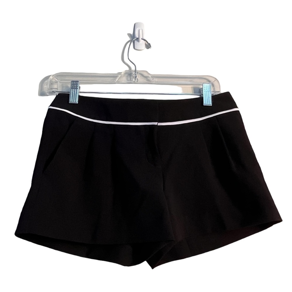 EXPRESS Formal Dress Mini Shorts -Women's Black and White - Hand Pockets -Size 0